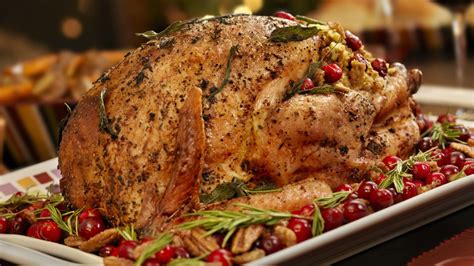 How To Cook A Perfect Turkey This Christmas In 14 Simple
