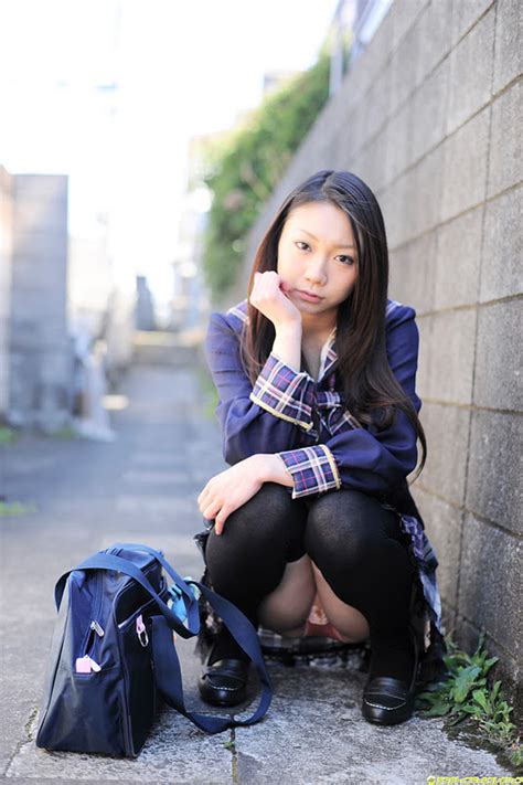 japanese girl tomoyo hoshino as sexy schoolgirl