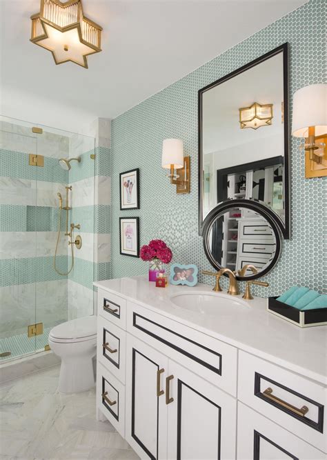 this pre teen bedroom and bath would make kate spade proud bath time teen bathrooms
