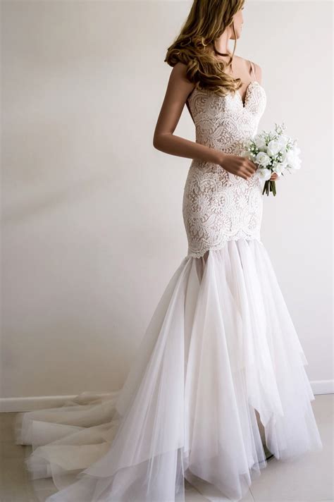 Wedding Dresses For Hourglass Shaped Brides Southbound Bride