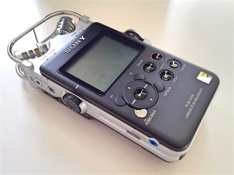 sony pcm  review  year  creative field recording