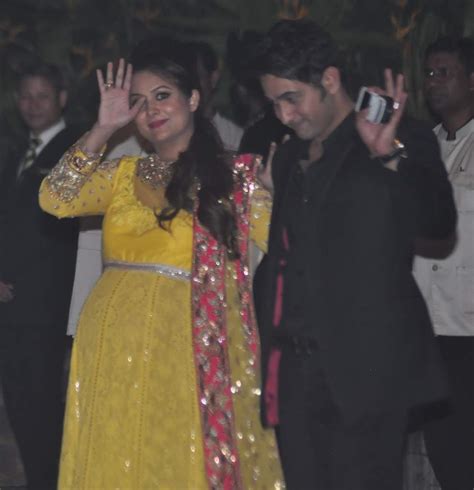 Bollywood S Super Glam Saifeena 1 Year Of Married Bliss