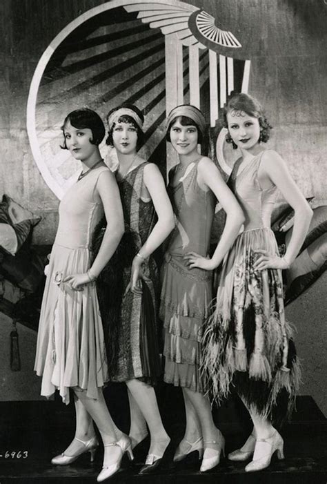 flapper girls 1920s r oldschoolcool
