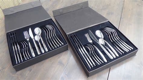 boxed cutlery sets  pair silvered flatwear