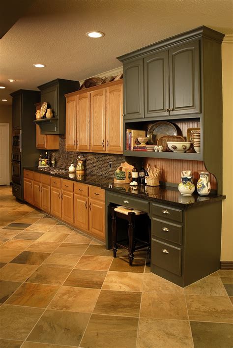 design  wood     oak cabinets