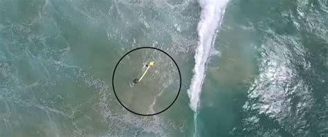 dramatic drone rescue   ocean swimmers billed    icetrucktv