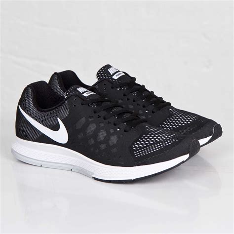 nike air zoom pegasus    sneakersnstuff sneakers