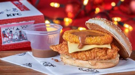 Kfc Launches New Gravy Burger Box Meal For Christmas Ladbible