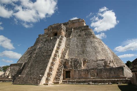 pre hispanic town  uxmal historical facts  pictures  history hub