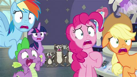image main   spike gasping  shock sepng   pony friendship  magic wiki