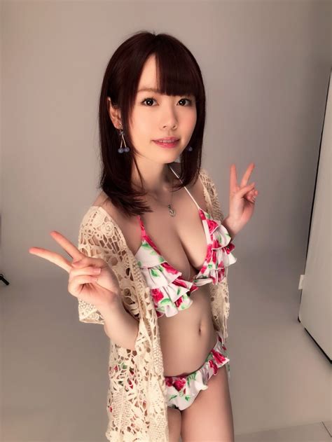 ใครเห็นต้องร้องซี้ด Sakura Miura การเงินมีปัญหา ใส่ชุด