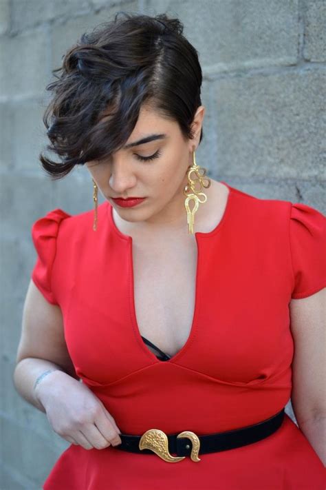20 inspirations short hairstyles for curvy women