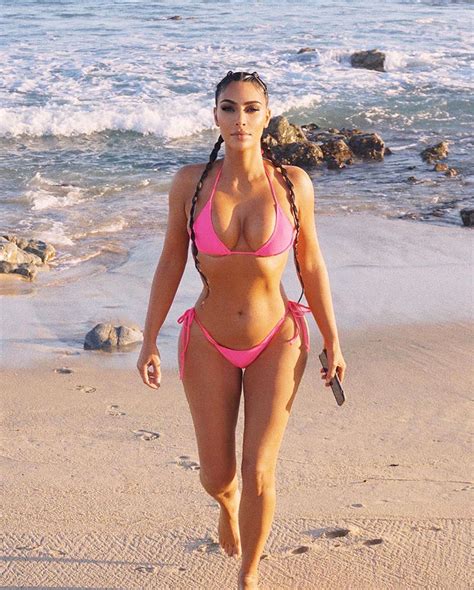 Reality Star Kim Kardashian Is Breaking The Internet With Her Alluring