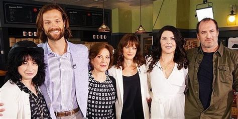 gilmore girls cast reunited  atx   totally  huffpost