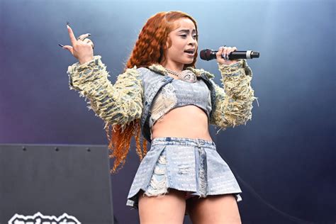 ice spice takes  governors ball   twerking fans