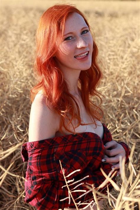 Pin By William May On Things Red Red Hair Woman Redheads Girl