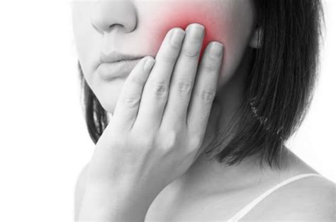 common   tooth pain