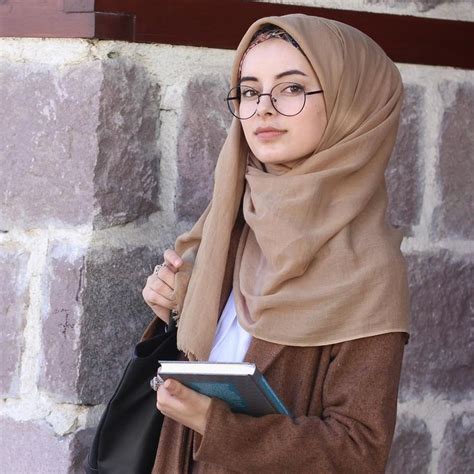 Kalpleri ısındıran Allah Soğutan Fiilleriniz 🌿 Stylish Hijab Casual