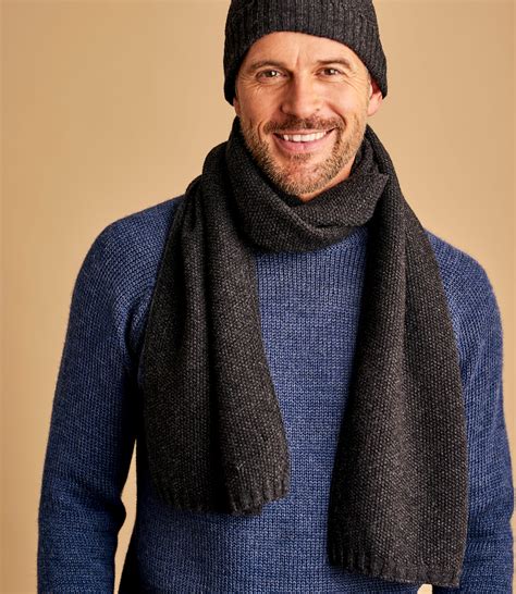 charcoal mens essential lambswool scarf woolovers uk