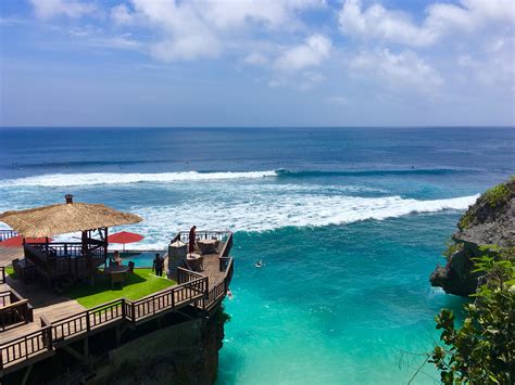 Pantai Pandawa Bali Review