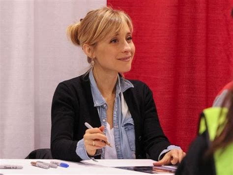 allison mack of smallville weighs possibility of plea deal in sex cult case