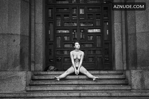 Marisa Papen Nude In In The Streets Of Stockholm