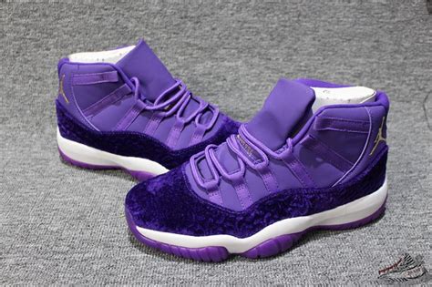 air jordan  retro purple velvet