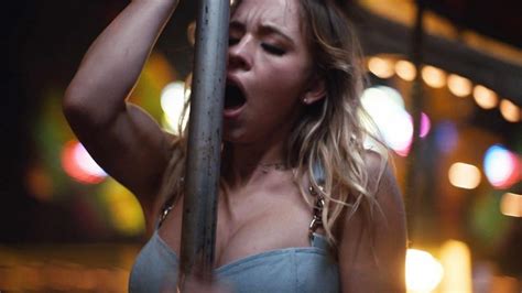 Sydney Sweeney Nude Leaked Pics And Sex Tape And Naked Scenes