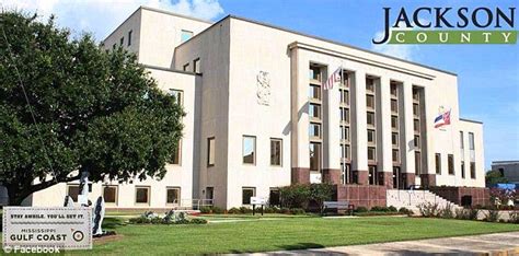 jackson county mississippi jury summons are sent out with an