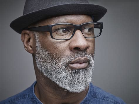 muslim preacher encourages men to grow beards to