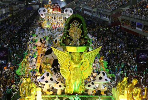 pictures brazilian carnival pays tribute to forthcoming