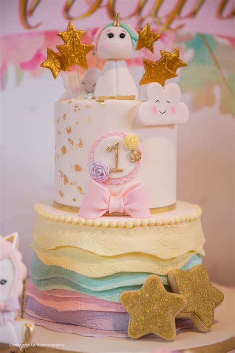 unicorn  baby unicorn st birthday party birthday cakes  girls