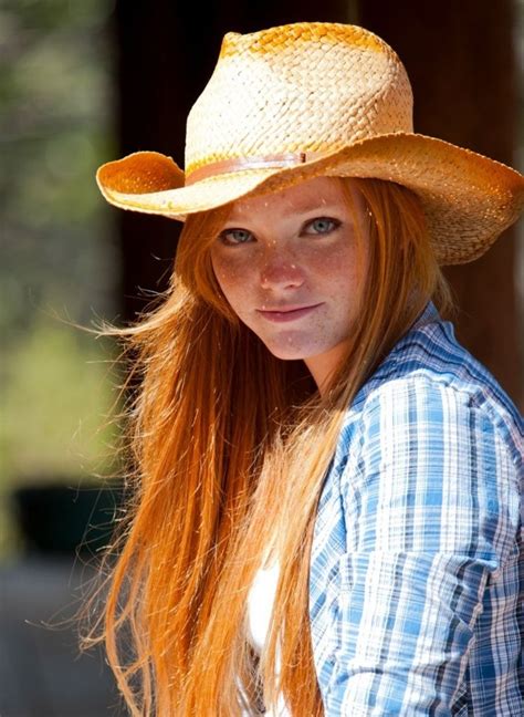 Pin By Paladin Errant On Redheads Red Hair Woman Beautiful Red Hair