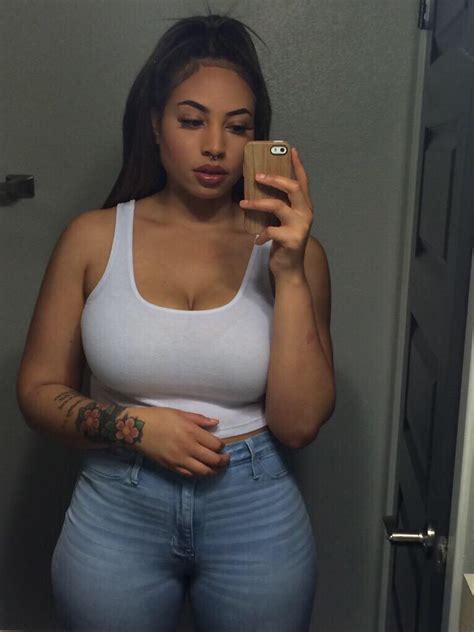 thick light skin teens oral sex