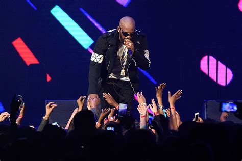 r kelly cancels three tour dates following “cult” allegations spin