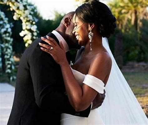 The Sexiest Man Alive Is Officially Off The Market Idris Elba Marries