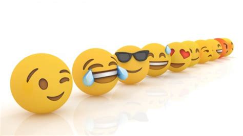 emoticons   model max freed