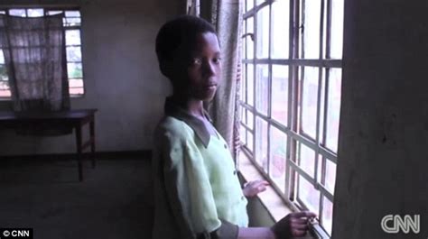 malawi genitori mandano bambine a farsi ‘sverginare da uomini iena vøx