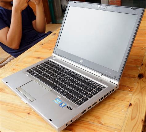 laptop bekas hp elitebook p jual beli laptop   kamera bekas  malang
