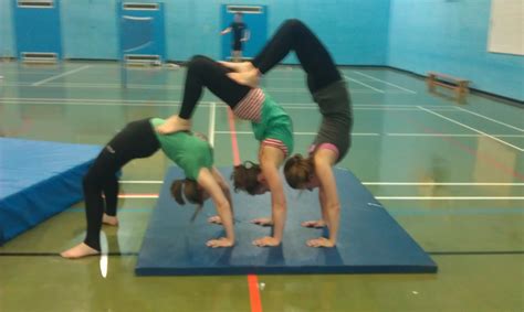 acrobalance training  circus hallam acro yoga poses acrobalance