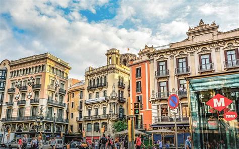 las ramblas barcelona  guide   iconic street