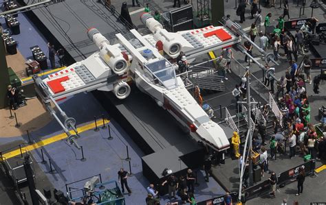 worlds largest lego model displayed  times square  video