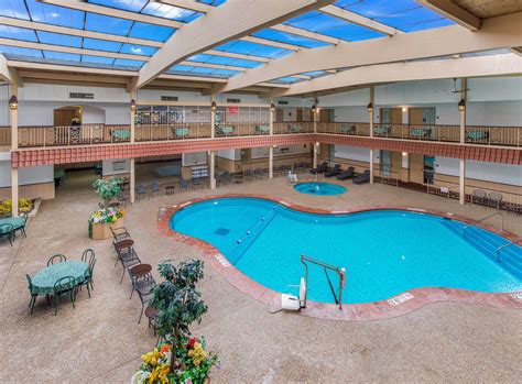 quality inn suites downtown green bay wi company profile