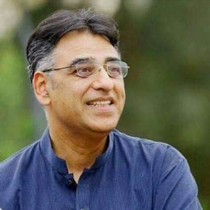 asad umar    removed  finance minister  cabinet reshuffle urdupoint