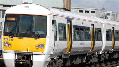 millions paid  delayed south east rail passengers bbc news