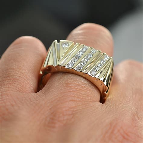 retail  carat tw diamond mens ring solid  gold  grams  mm width