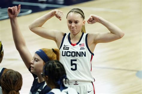 the case for uconn s paige bueckers to win national player of the year