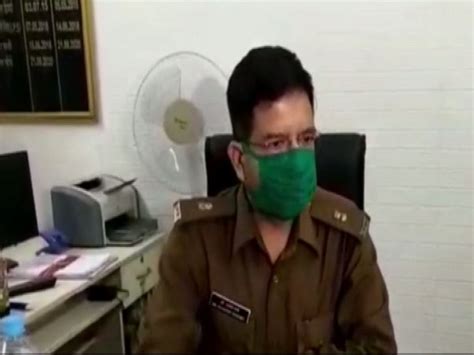 indore police busts sex racket 12 held zee5 news