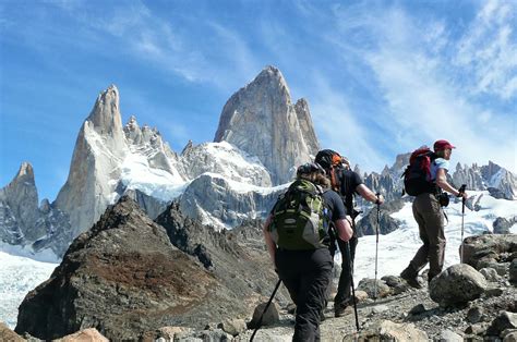 traveler guide fitz roy trek patagonia argentina