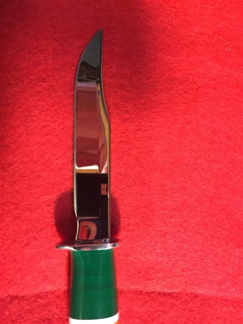 buck knife  lucite scales bcci  anniv club knife